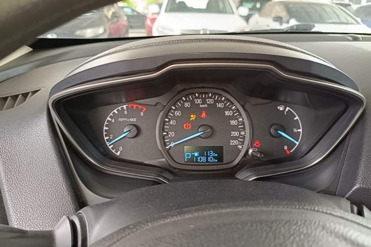 Used Ford Escort 2015 1.5L Automatic Comfort Edition Instrument Cluster
