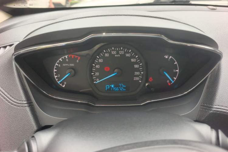 Used Ford Escort 2015 1.5L Automatic Fashion Model Instrument Cluster