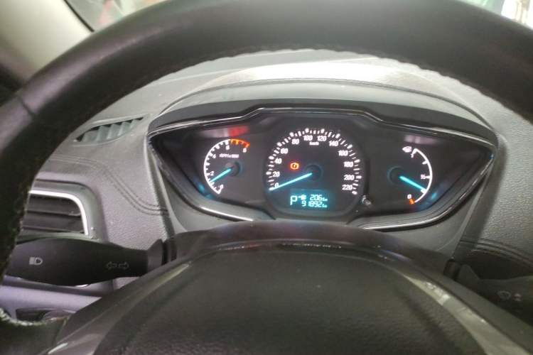 Used Ford Escort 2015 1.5L Automatic Fashion Model Instrument Cluster