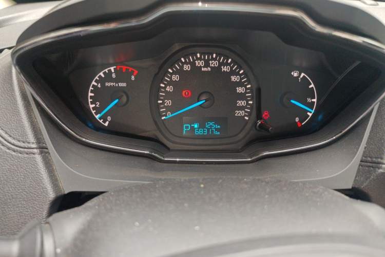 Used Ford Escort 2015 1.5L Automatic Fashion Model Instrument Cluster