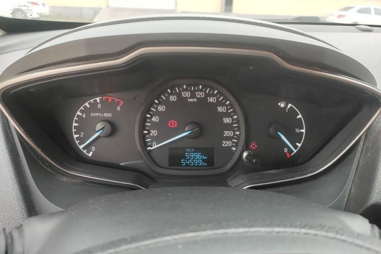 Used Ford Escort 2015 1.5L Manual Comfort Model Instrument Cluster