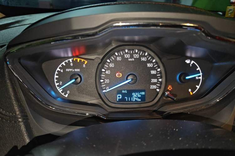 Used Ford Escort 2015 1.5L Automatic Fashion Model Instrument Cluster