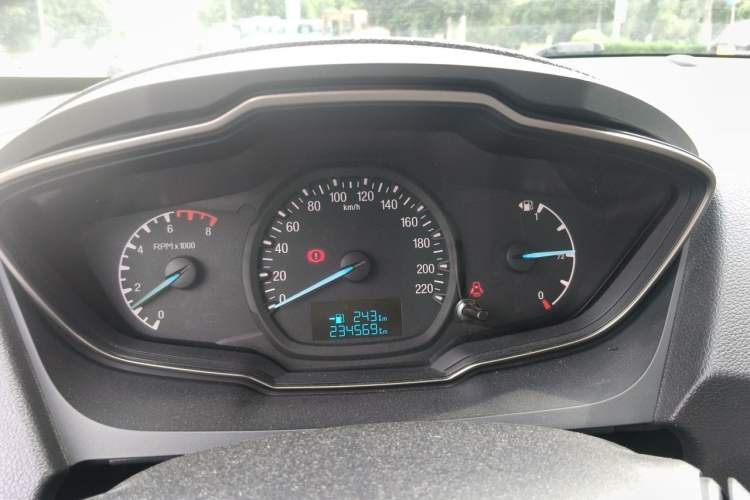 Used Ford Escort 2015 1.5L Manual Comfort Model Instrument Cluster