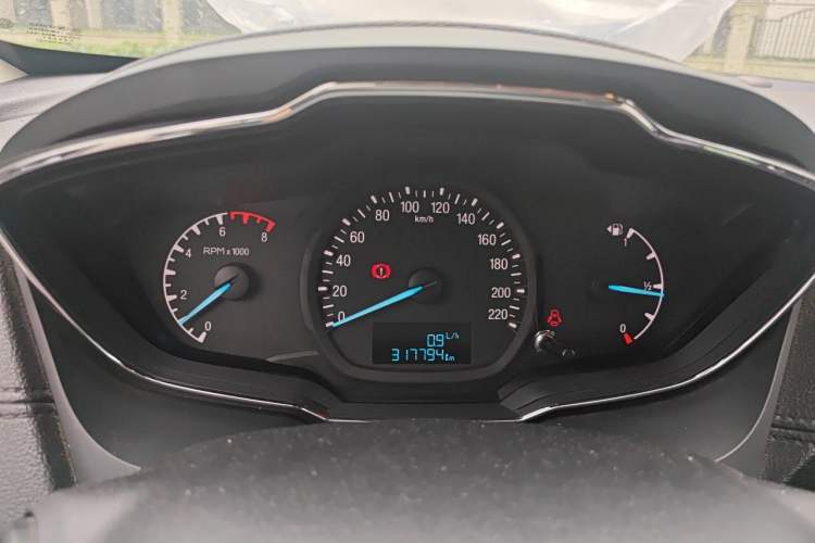 Used Ford Escort 2015 1.5L Manual Fashion Edition Instrument Cluster