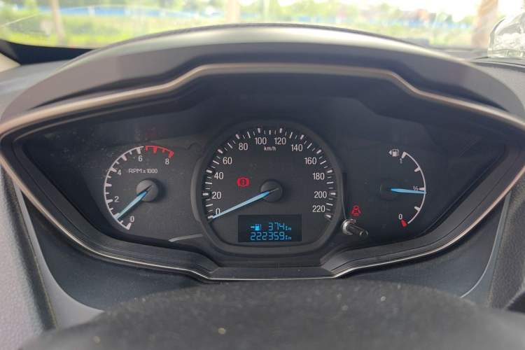 Used Ford Escort 2015 1.5L Manual Comfort Model Instrument Cluster