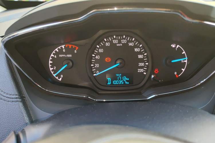 Used Ford Escort 2015 1.5L Automatic Fashion Model Instrument Cluster