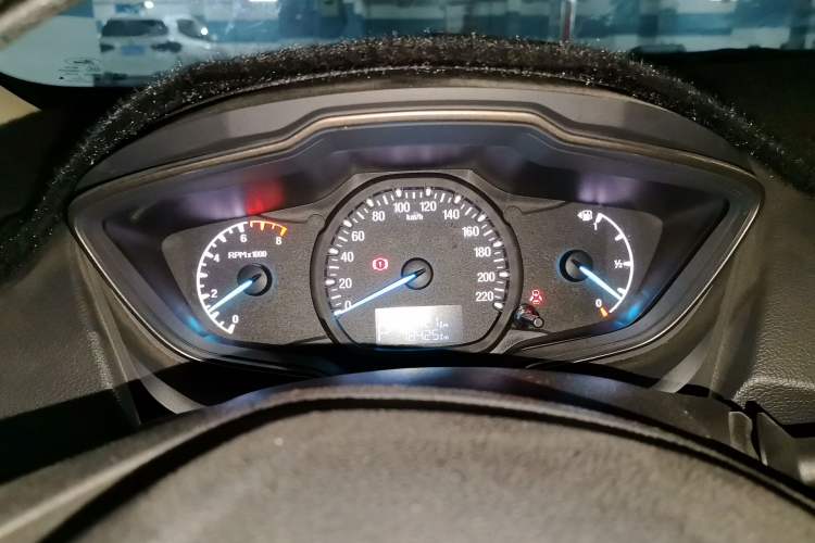 Used Ford Escort 2015 1.5L Automatic Comfort Edition Instrument Cluster