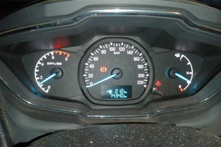 Used Ford Escort 2015 1.5L Manual Fashion Edition Instrument Cluster