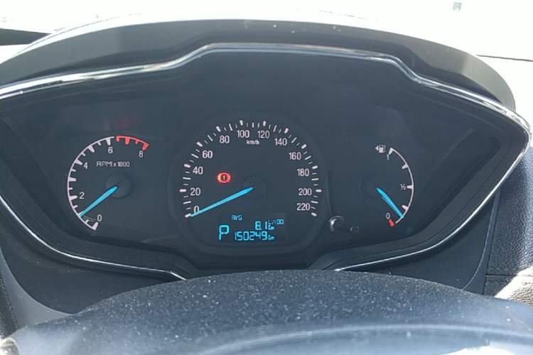 Used Ford Escort 2015 1.5L Automatic Fashion Model Instrument Cluster