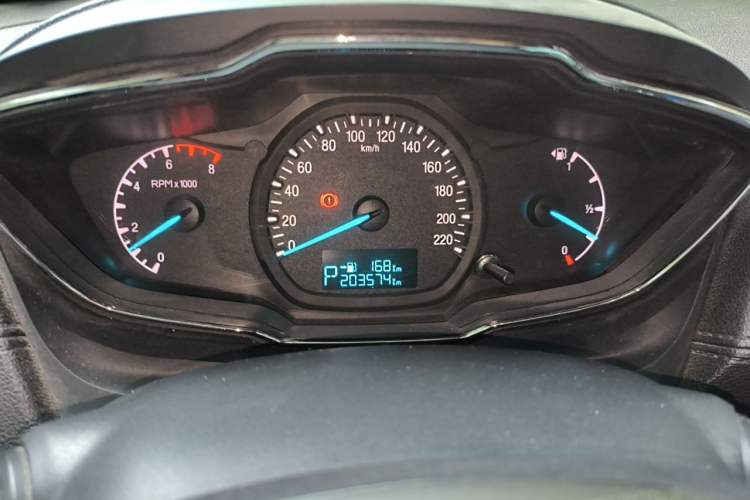 Used Ford Escort 2015 1.5L Automatic Fashion Model Instrument Cluster