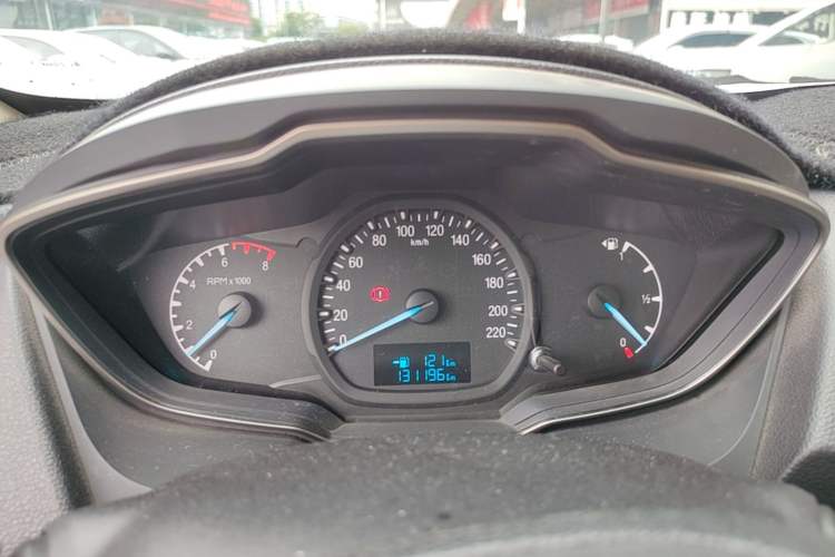 Used Ford Escort 2015 1.5L Manual Comfort Model Instrument Cluster