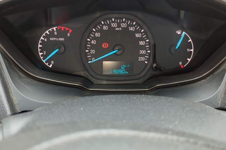 Used Ford Escort 2015 1.5L Manual Comfort Model Instrument Cluster