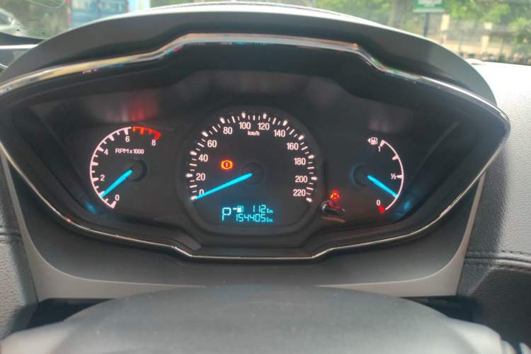 Used Ford Escort 2015 1.5L Automatic Fashion Model Instrument Cluster