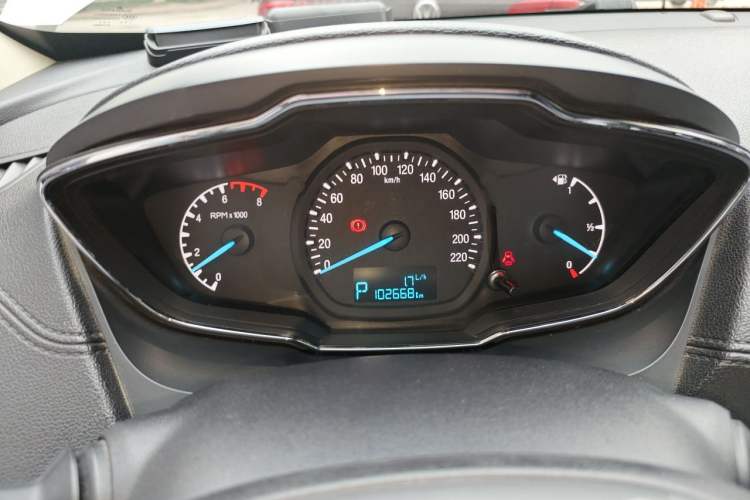 Used Ford Escort 2015 1.5L Automatic Fashion Model Instrument Cluster