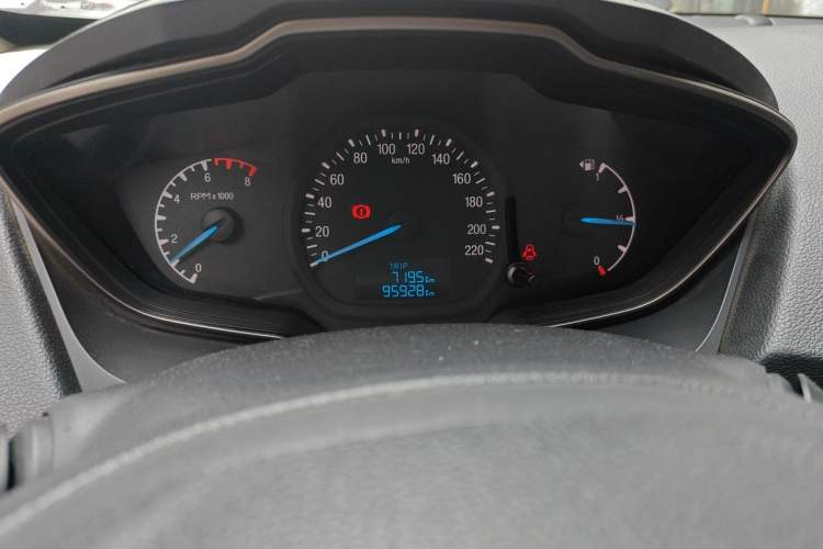 Used Ford Escort 2015 1.5L Manual Comfort Model Instrument Cluster
