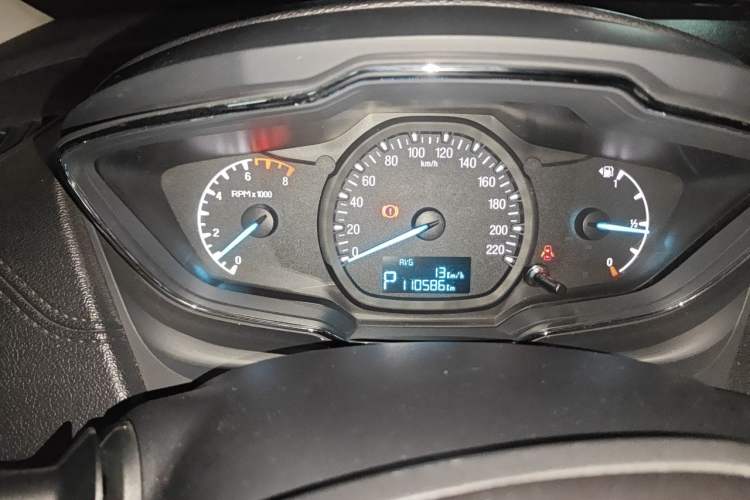 Used Ford Escort 2015 1.5L Automatic Fashion Model Instrument Cluster