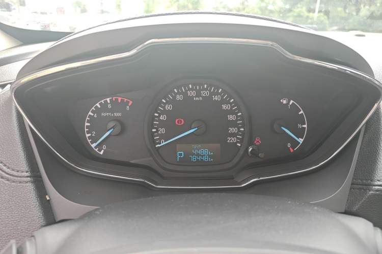 Used Ford Escort 2015 1.5L Automatic Fashion Model Instrument Cluster