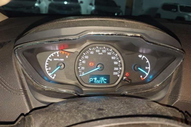 Used Ford Escort 2015 1.5L Automatic Fashion Model Instrument Cluster
