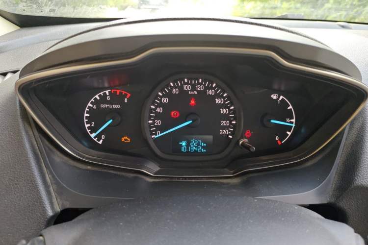 Used Ford Escort 2015 1.5L Manual Comfort Model Instrument Cluster