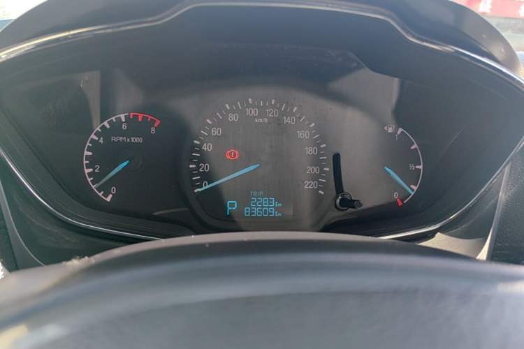 Used Ford Escort 2015 1.5L Automatic Fashion Model Instrument Cluster