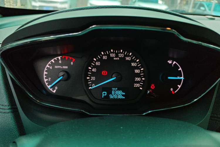Used Ford Escort 2015 1.5L Automatic Fashion Model Instrument Cluster