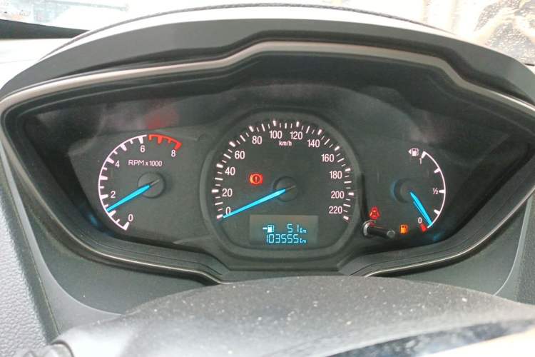 Used Ford Escort 2015 1.5L Manual Comfort Model Instrument Cluster