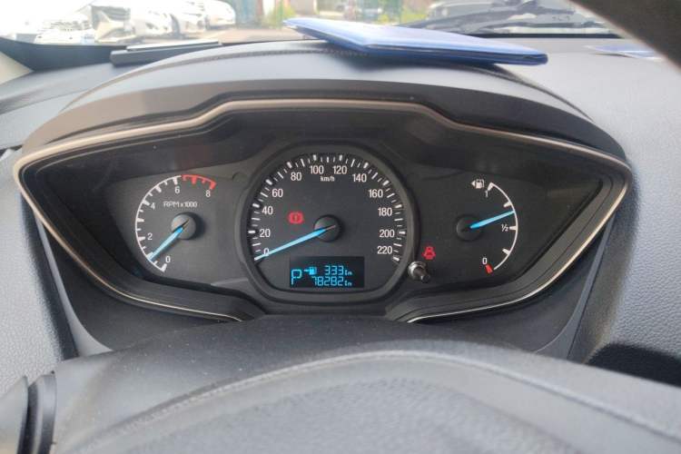 Used Ford Escort 2015 1.5L Automatic Comfort Edition Instrument Cluster