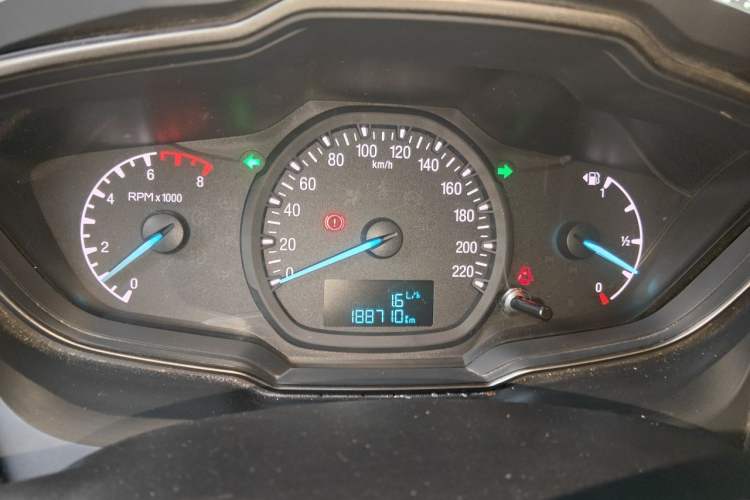 Used Ford Escort 2015 1.5L Manual Comfort Model Instrument Cluster