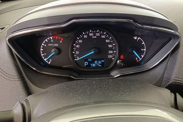 Used Ford Escort 2015 1.5L Automatic Fashion Model Instrument Cluster