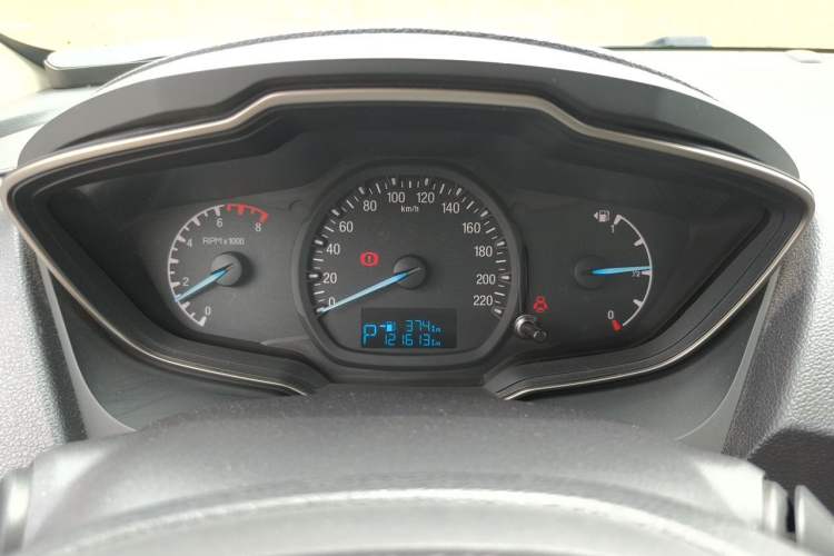 Used Ford Escort 2015 1.5L Automatic Comfort Edition Instrument Cluster