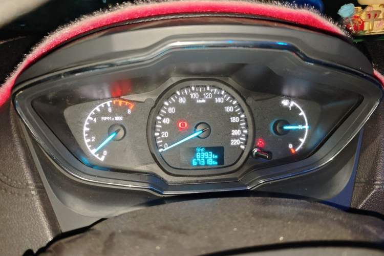 Used Ford Escort 2015 1.5L Manual Fashion Edition Instrument Cluster
