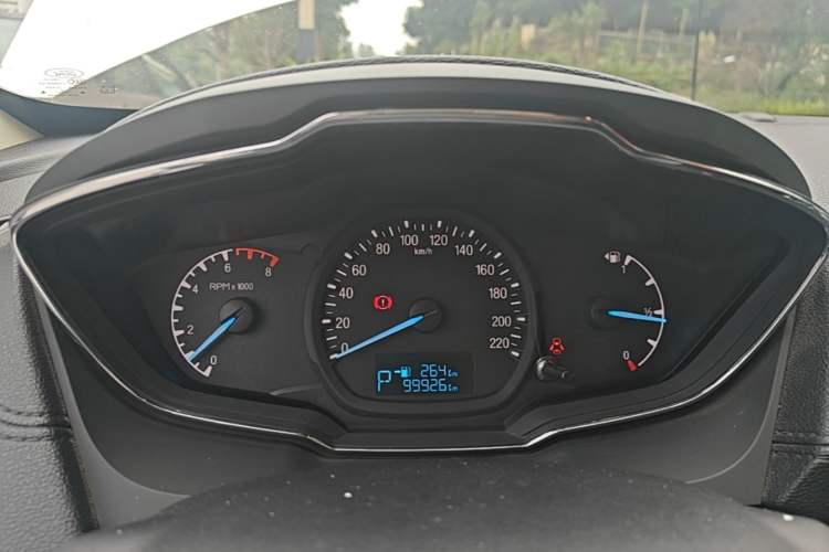 Used Ford Escort 2015 1.5L Automatic Fashion Model Instrument Cluster