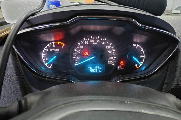 Used Ford Escort 2015 1.5L Manual Fashion Edition Instrument Cluster