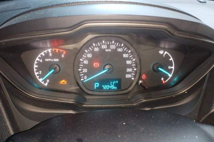 Used Ford Escort 2015 1.5L Automatic Comfort Edition Instrument Cluster