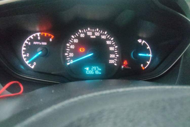 Used Ford Escort 2015 1.5L Manual Comfort Model Instrument Cluster