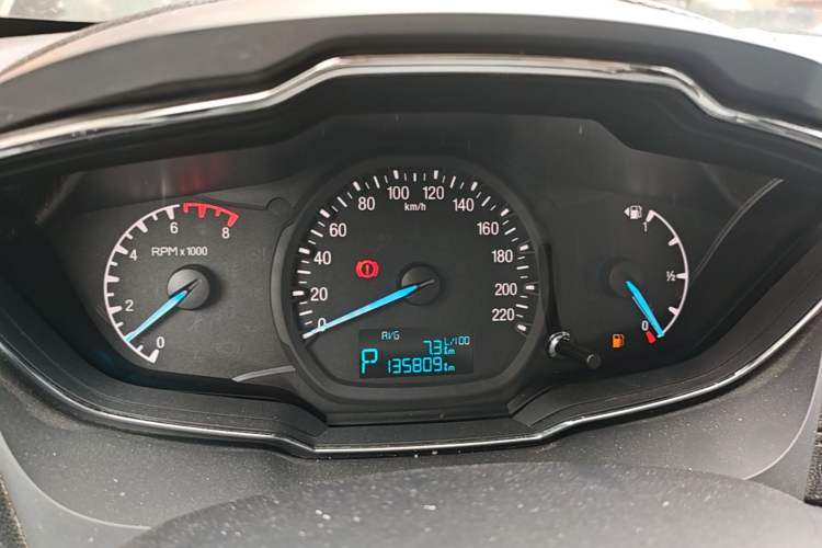 Used Ford Escort 2015 1.5L Automatic Fashion Model Instrument Cluster