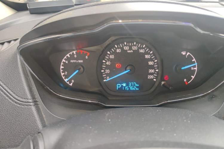 Used Ford Escort 2015 1.5L Automatic Fashion Model Instrument Cluster