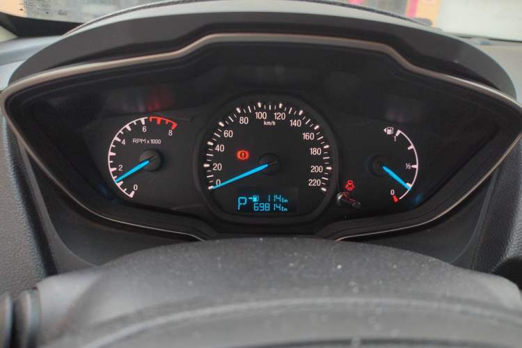 Used Ford Escort 2015 1.5L Automatic Comfort Edition Instrument Cluster