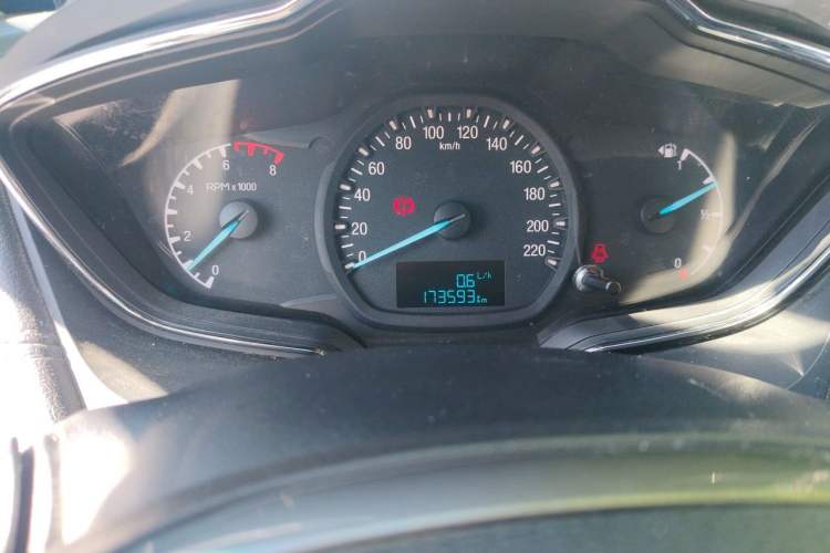 Used Ford Escort 2015 1.5L Manual Fashion Edition Instrument Cluster
