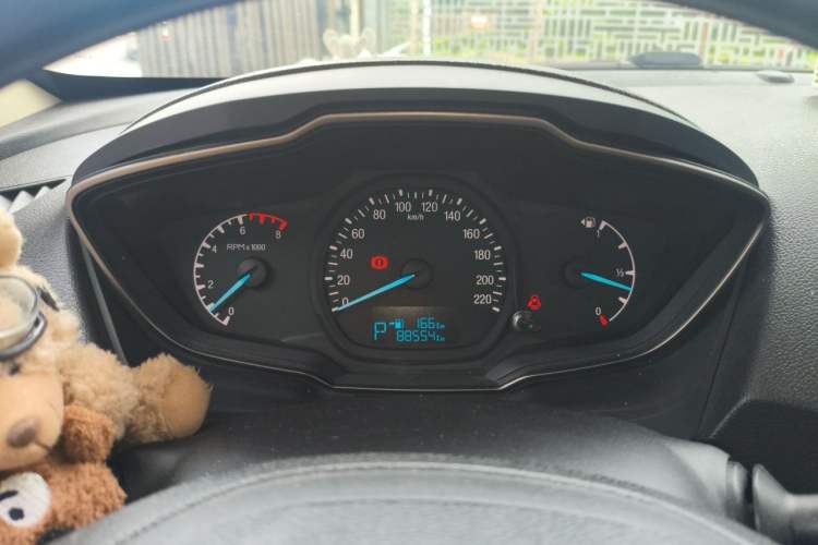 Used Ford Escort 2015 1.5L Automatic Comfort Edition Instrument Cluster