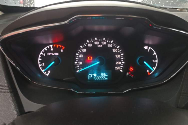 Used Ford Escort 2015 1.5L Automatic Fashion Model Instrument Cluster