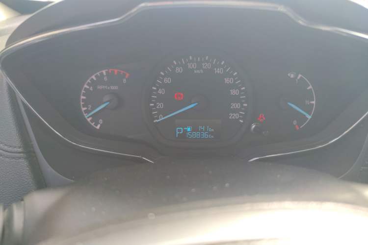 Used Ford Escort 2015 1.5L Automatic Fashion Model Instrument Cluster