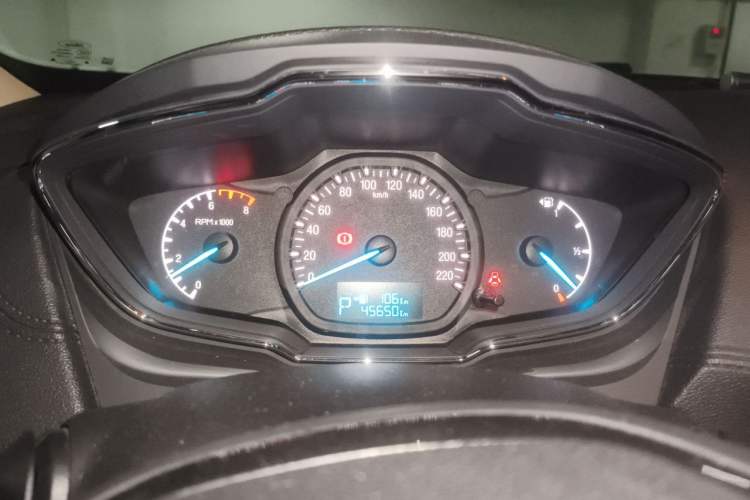 Used Ford Escort 2015 1.5L Automatic Fashion Model Instrument Cluster