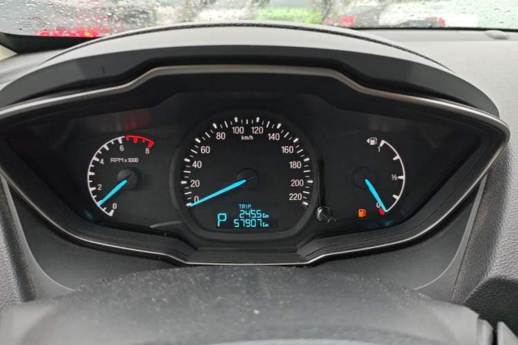 Used Ford Escort 2015 1.5L Automatic Comfort Edition Instrument Cluster