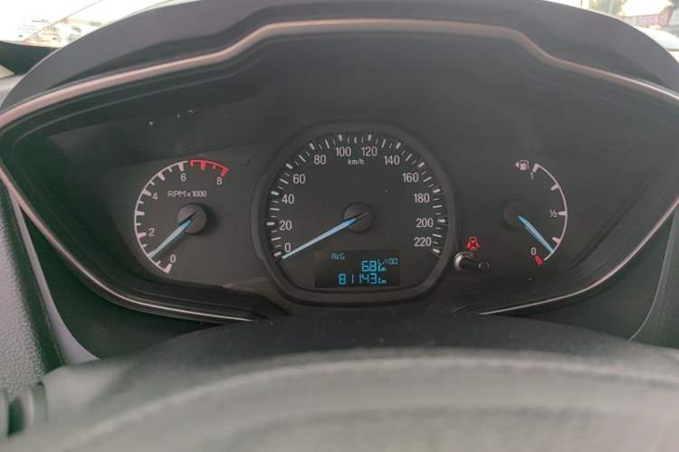 Used Ford Escort 2015 1.5L Manual Comfort Model Instrument Cluster