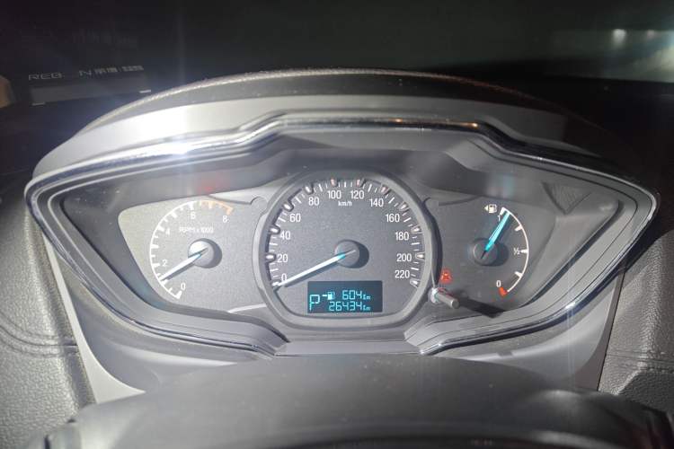 Used Ford Escort 2015 1.5L Automatic Fashion Model Instrument Cluster