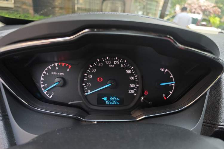 Used Ford Escort 2015 1.5L Manual Fashion Edition Instrument Cluster