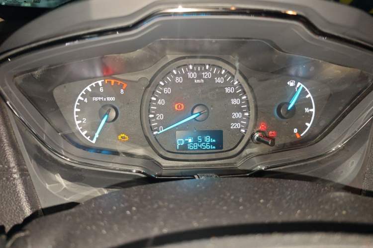 Used Ford Escort 2015 1.5L Automatic Fashion Model Instrument Cluster