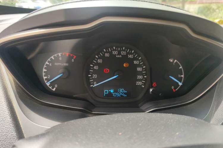 Used Ford Escort 2015 1.5L Automatic Comfort Edition Instrument Cluster