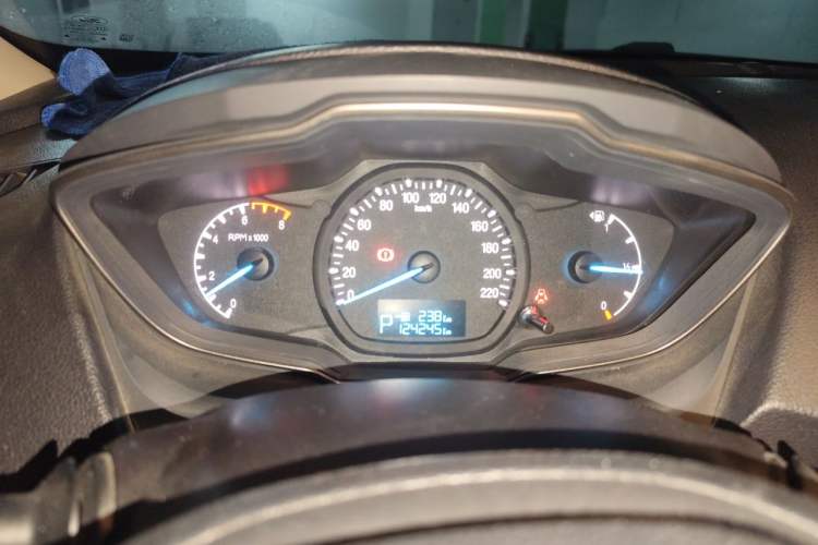 Used Ford Escort 2015 1.5L Automatic Comfort Edition Instrument Cluster